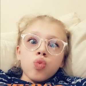 Meet your Posher, Eden